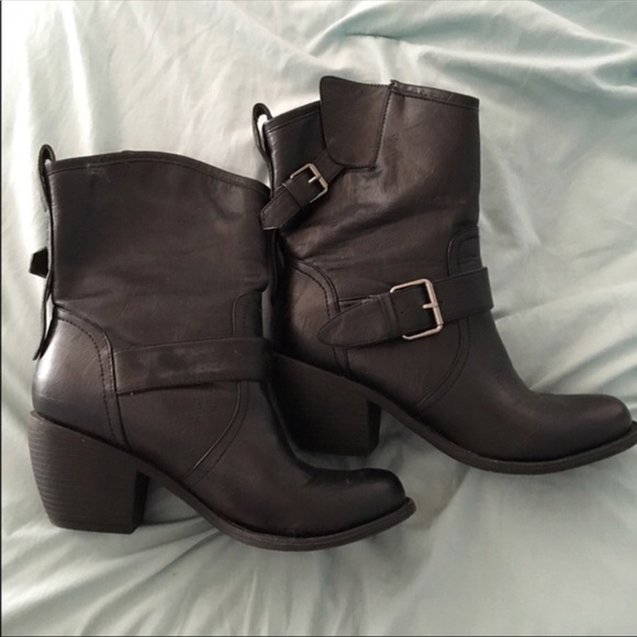 Nicole Shoes - Nicole Black Ankle Booties Size 10 Good Condition